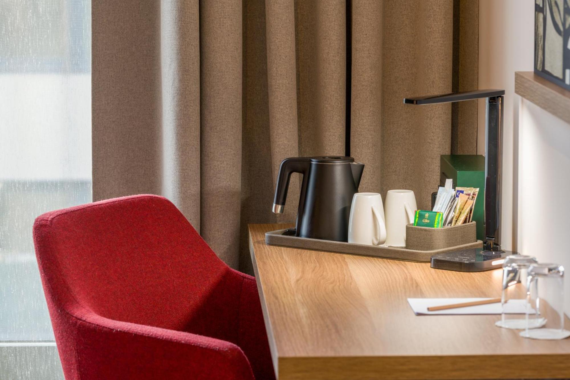 Mercure Zuerich City Room photo