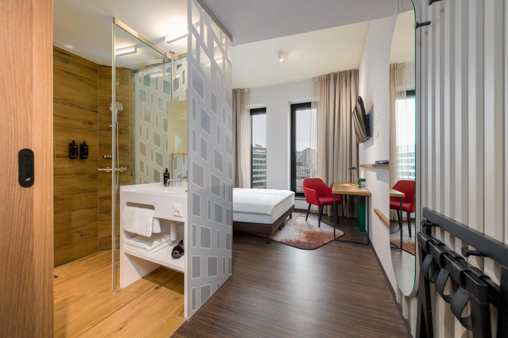 Mercure Zuerich City Room photo